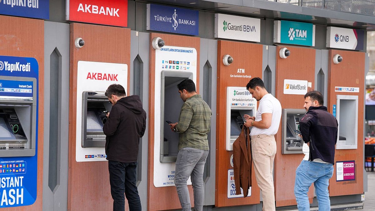 Enflasyon Ve Vergiler Yüzünden Ücretler Azaldı: 2,5 Trilyon Lira Kayıp