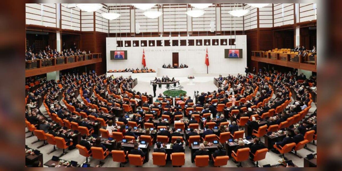 Gençlerin Favori Milletvekili Hangi İsim Oluyor?