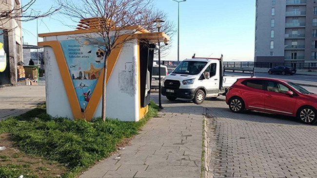 ATM'ye Para Yükleyen İki Çalışanı Etkisiz Hale Getirip 30 Milyon Lira Çaldılar! Altı Kişi Gözaltında