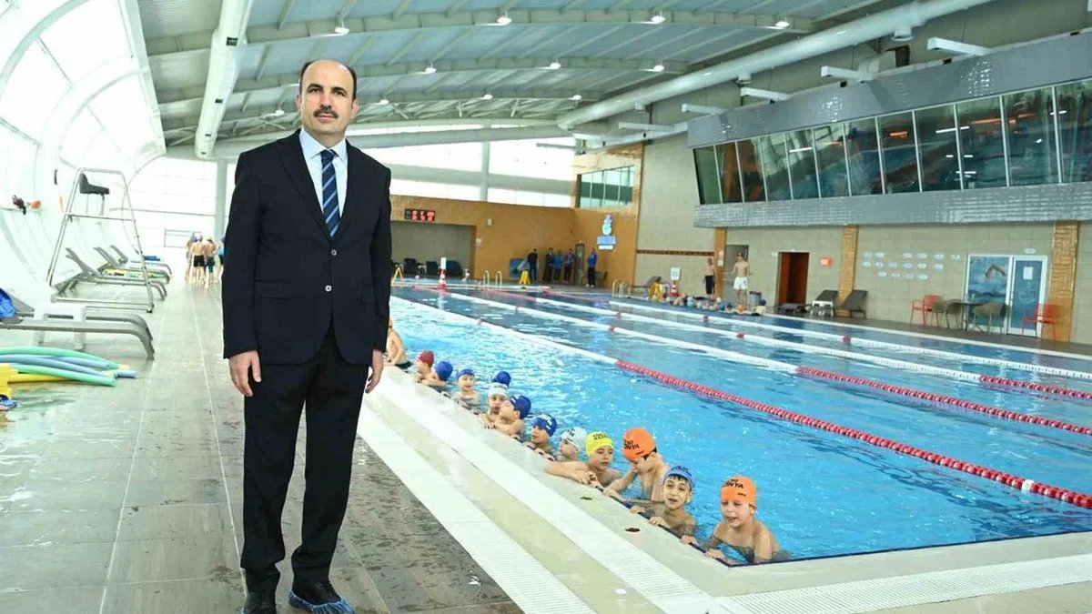 Konya'da Yüzme Öğrenmeyen Kalmaması İçin 20 İlçede Başlatıldı