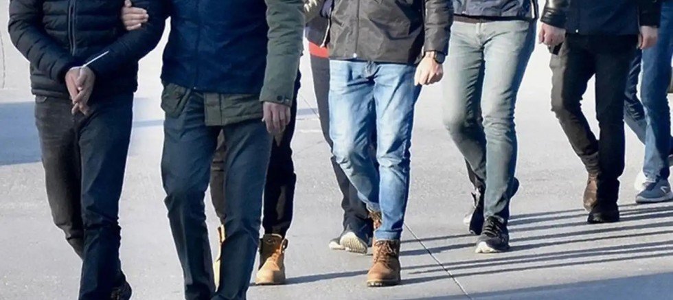 Oturum İzni Sözüyle Yapılan Dolandırıcılığa Baskın: 9 Gözaltı