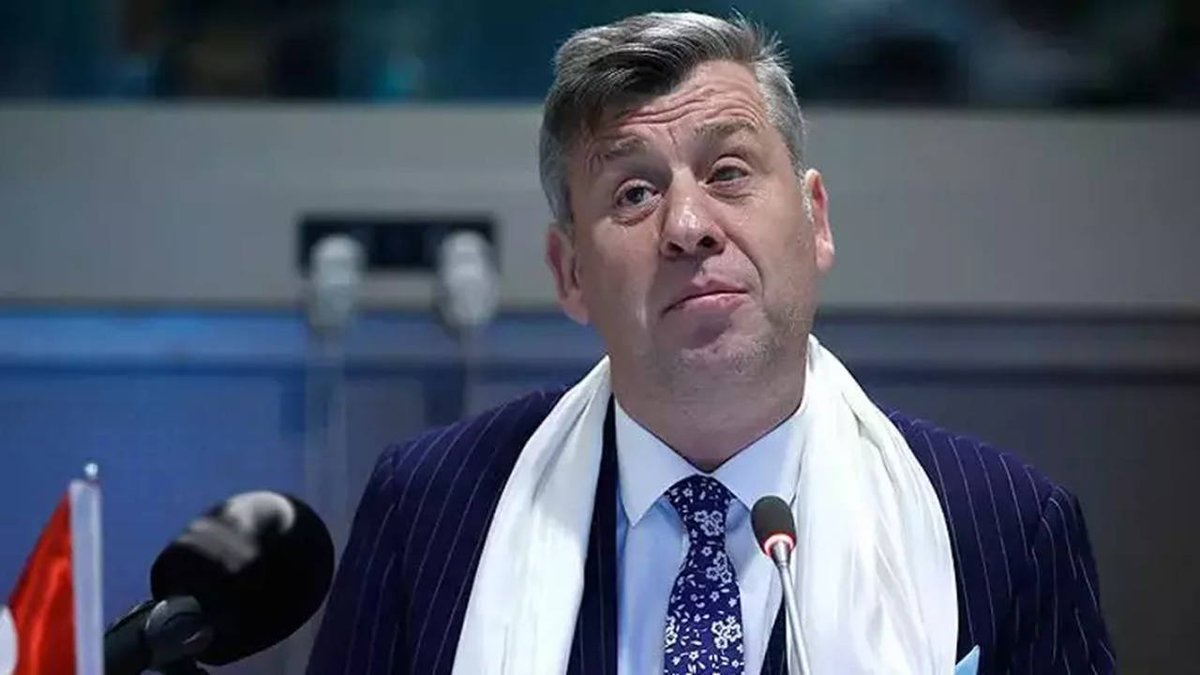 Metin Şentürk'ten 'Laiklik' Bildirisine Tepki: 'Cahil Kitleye Hitap Ediyorum...