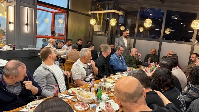 Eskişehir Güreş Temsilciliği Ailesi İftar Sofrasında Bir Araya Geldi