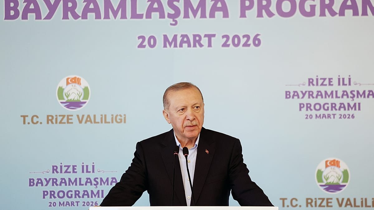 Siyasetçilerin Bayram Trafiği: Erdoğan İsrail'i Eleştirdi, Özel Aramadı