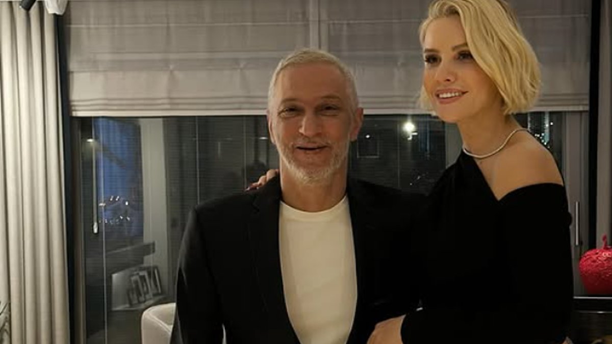 Esra Erol Ve Eşi Yurt Dışında Tatil Yapıyor! "Vatanımın Dışında Yaşamam Mümkün Değil