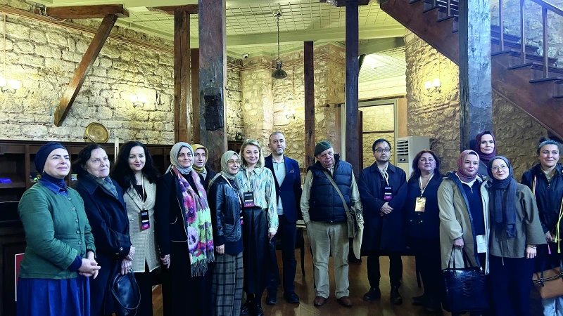 Türk İslam Sanatları Üzerine Derinlemesine Tartışmalar Yapılıyor