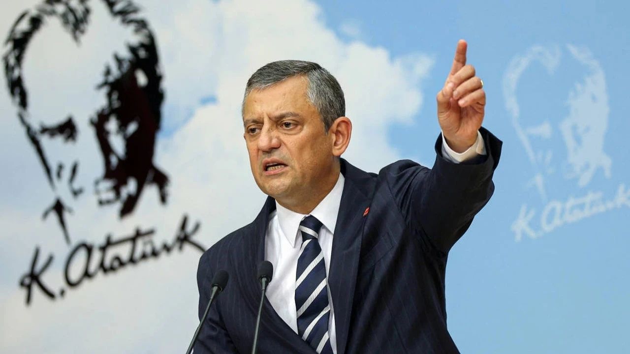 Özgür Özel’den 2026 Mesajı: “Tek Beklentim Sandık”