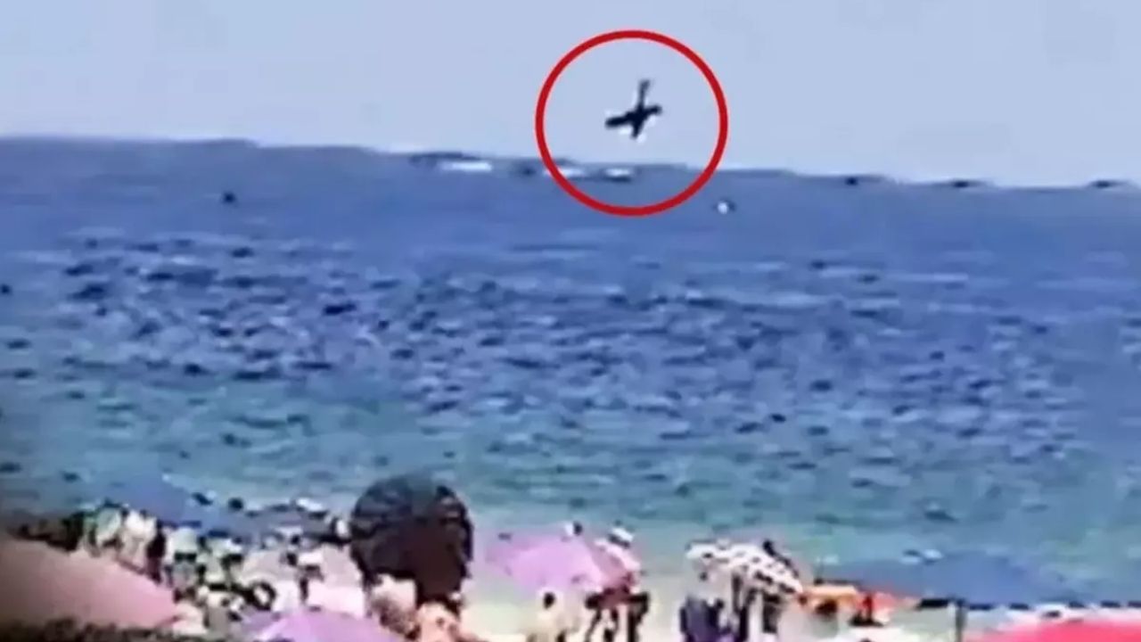Copacabana açıklarında korkunç kaza: Hafif uçak denize düştü, pilot hayatını kaybetti