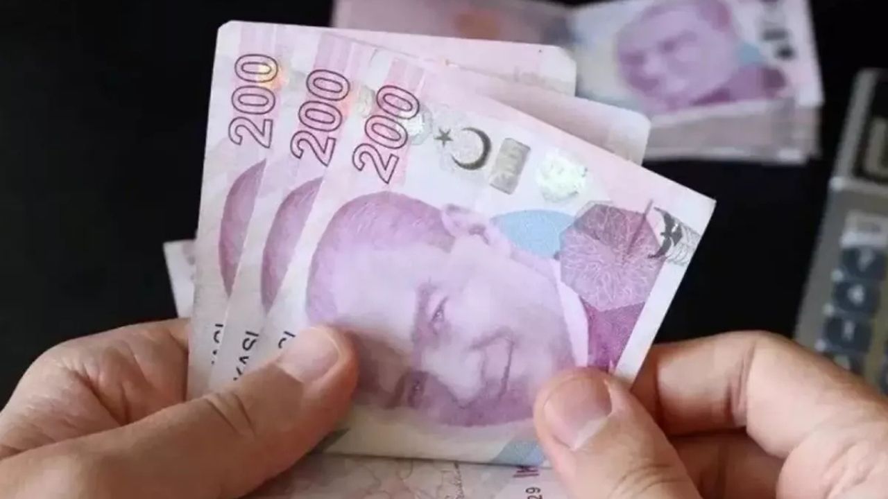 Faizlerde 2,5 Yılın En Düşüğü: Kredi ve Mevduat Faizlerinde Sert Gerileme
