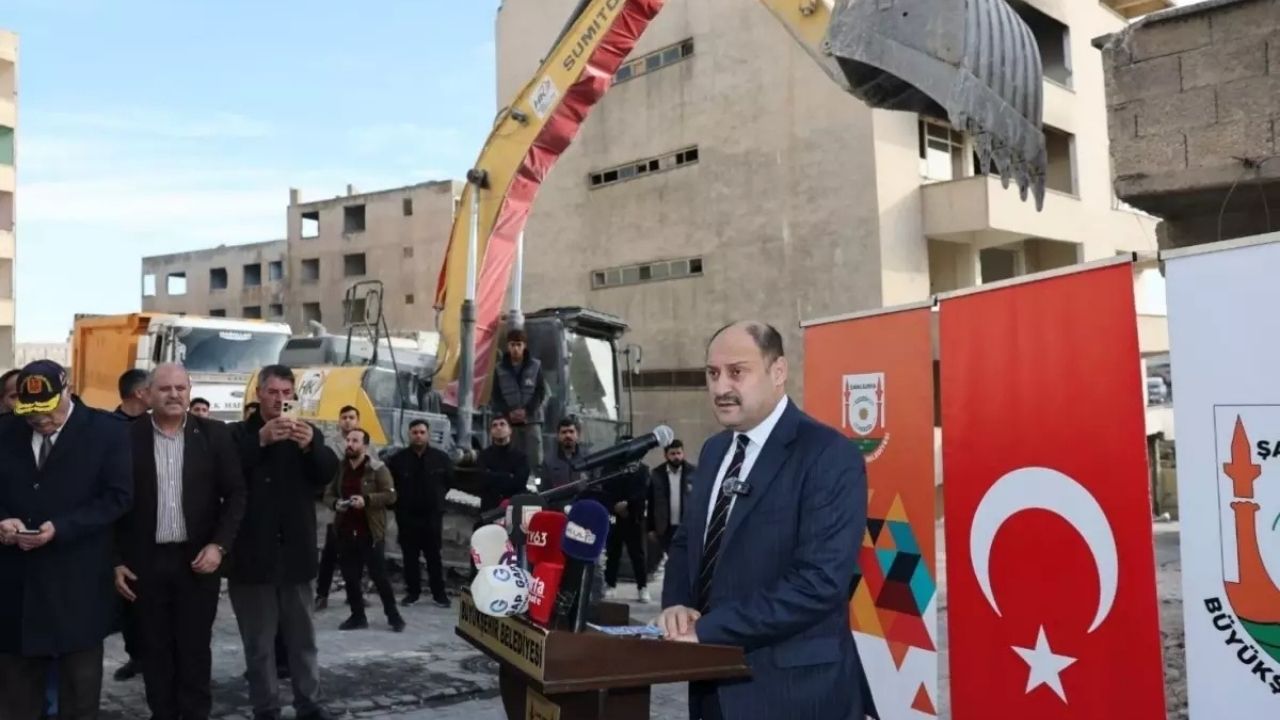 İşte verdiğin haberi özgünleştirilmiş ve akıcı bir şekilde yeniden yazdım:  Şanlıurfa’da Yeşil Dönüşüm Başladı: 250 Bağımsız Birim Kamulaştırıldı