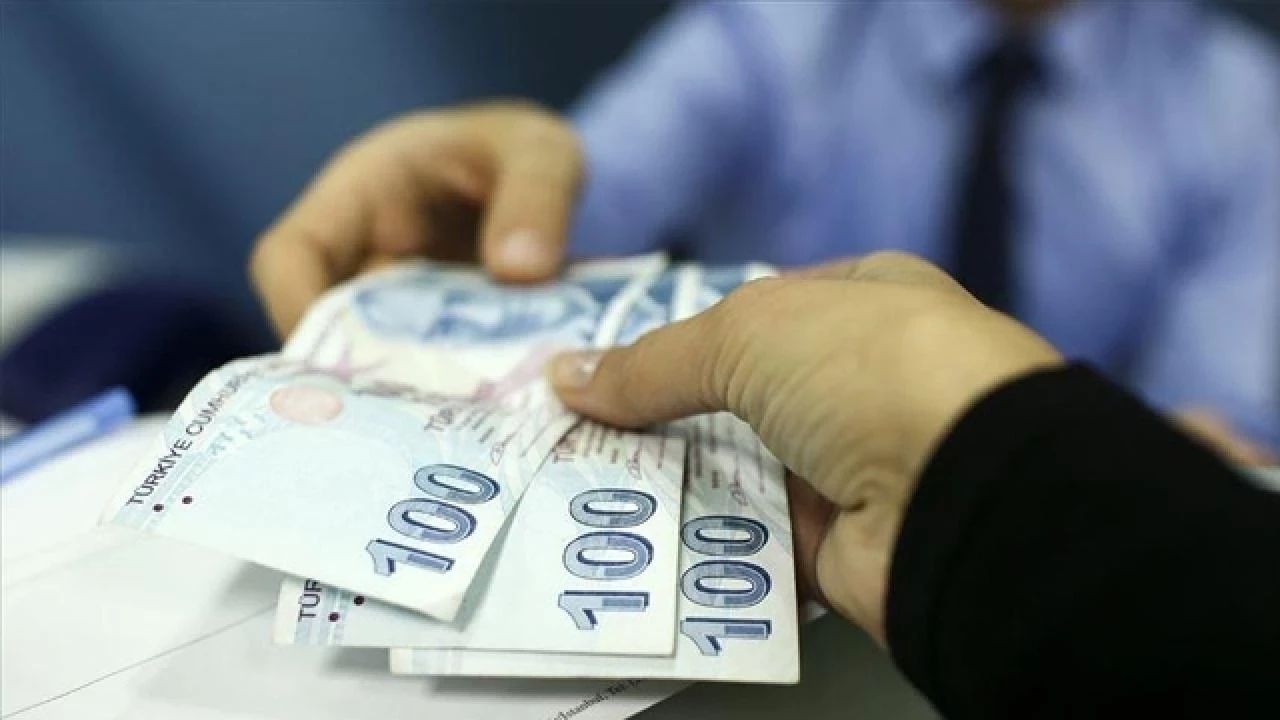 Çalışanlara Uyarı: Vergiler Yılda İki Maaşı Götürüyor