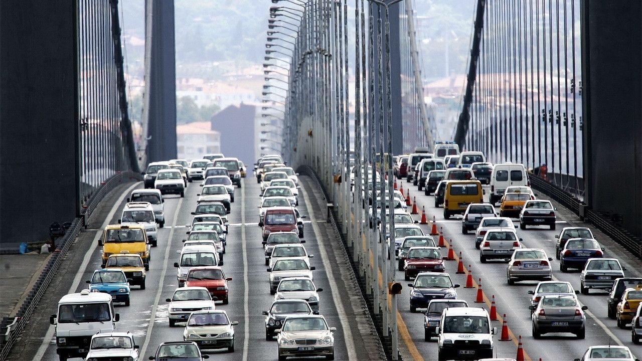 Otoyol ve Köprü Geçiş Ücretlerinde 2026 Artışı Belli Oldu: Yüzde 25,49