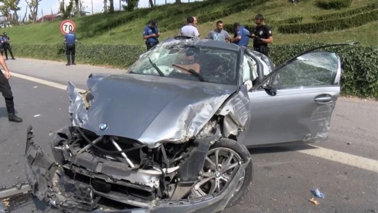 İstanbul’da Feci Kaza: Sürücü Takla Atan Araçtan Fırladı