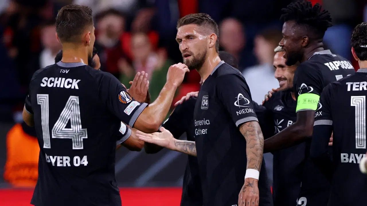 Bayer Leverkusen Avrupa Ligi’ne 3 Puanla Başladı