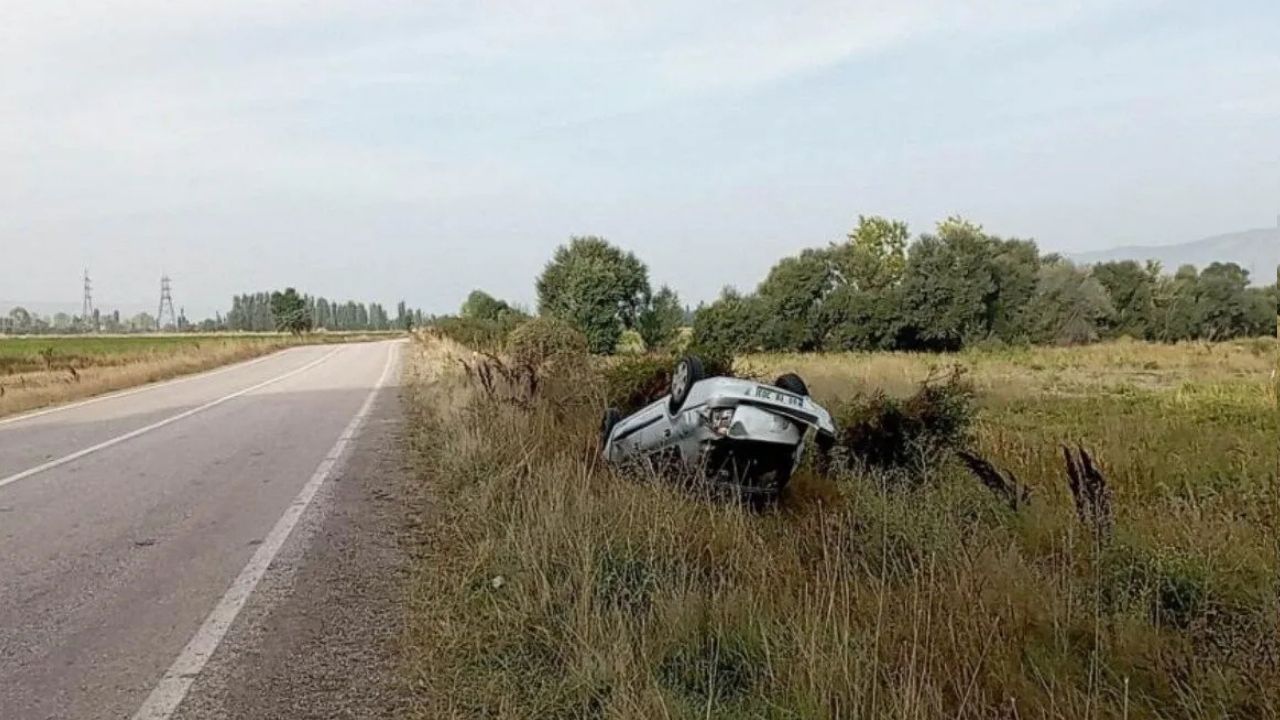Tokat’ta Otomobil Takla Attı: Sürücü Yaralı Olarak Kurtarıldı