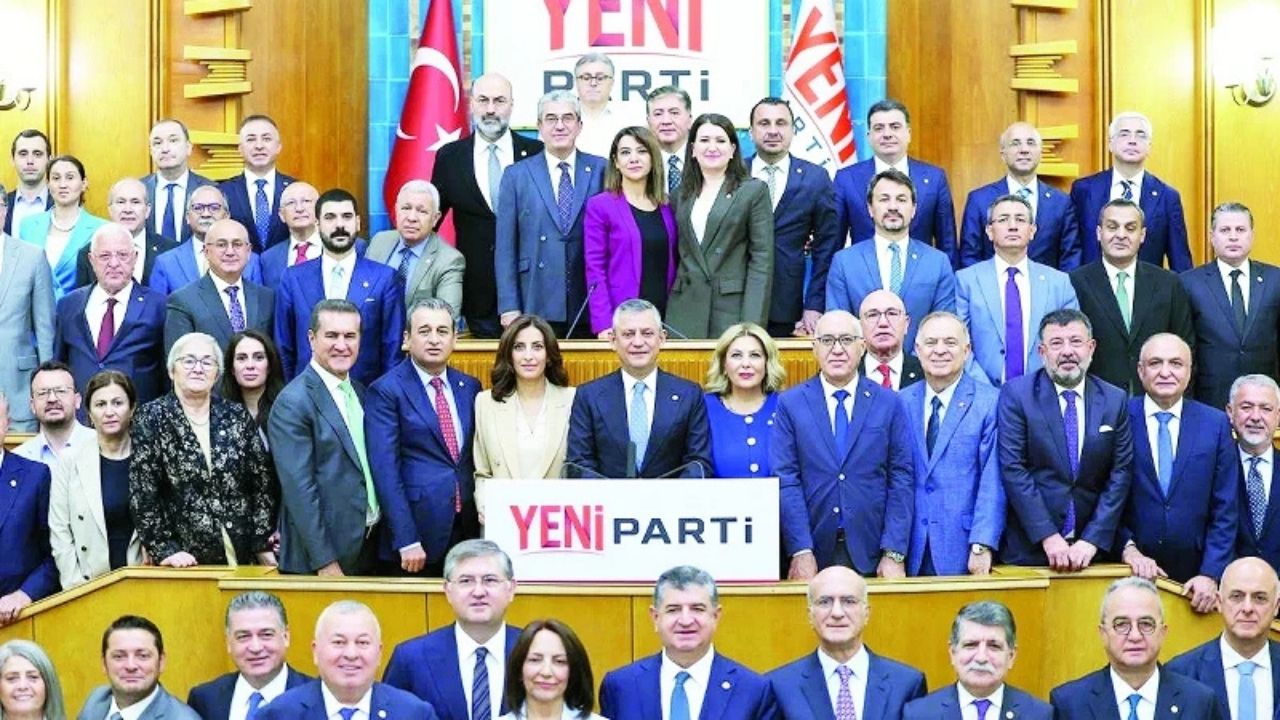 Yeni Parti İçin AYM’den 30 Günlük Savunma Süresi Kararı Verildi Sonrası