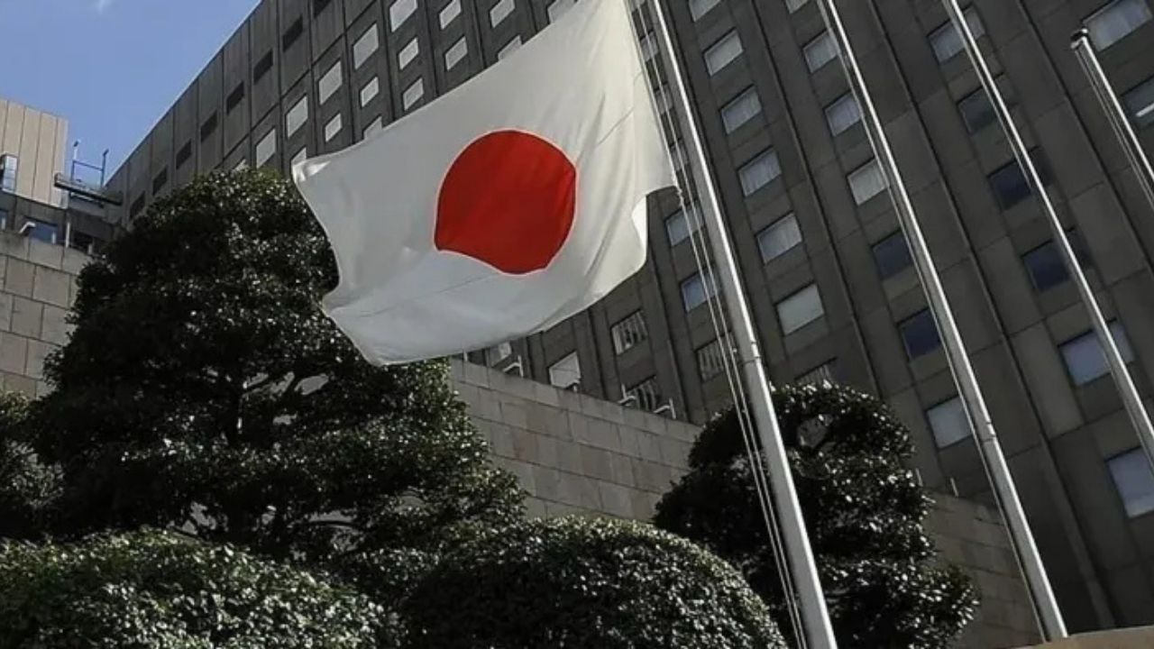 Japonya’da Sualtı Tünelinde Zincirleme Kaza: 2 Kişi Öldü