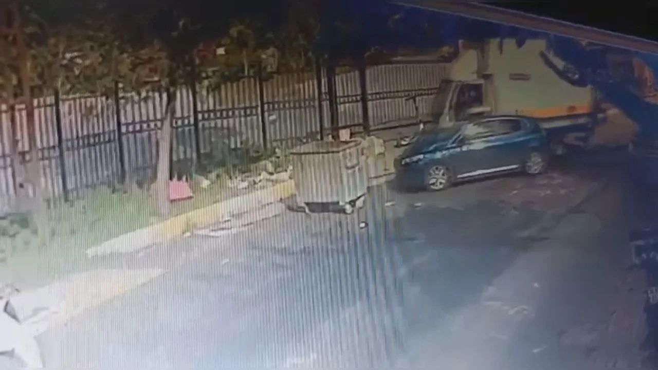 Sarıyer’de 4 Aracın Karıştığı Zincirleme Kazada 3 Yaralı
