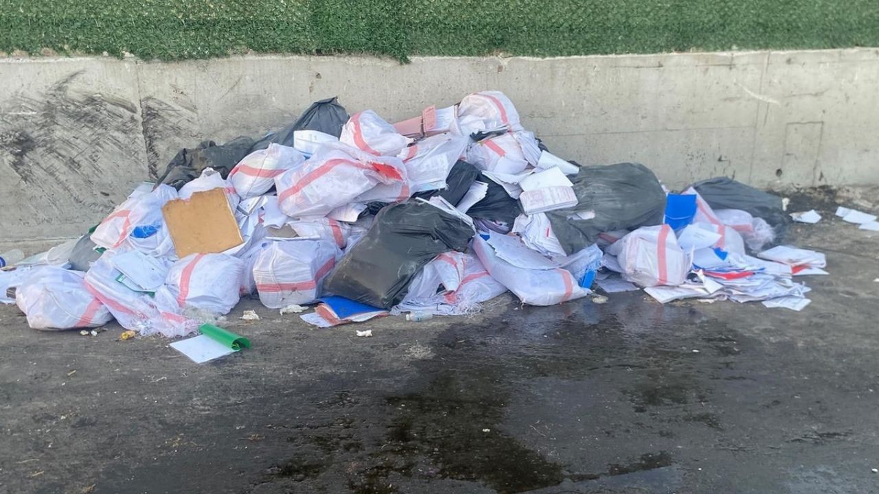 Çeşme Belediyesi Soruşturmasında Evrakları Yakarken Suçüstü