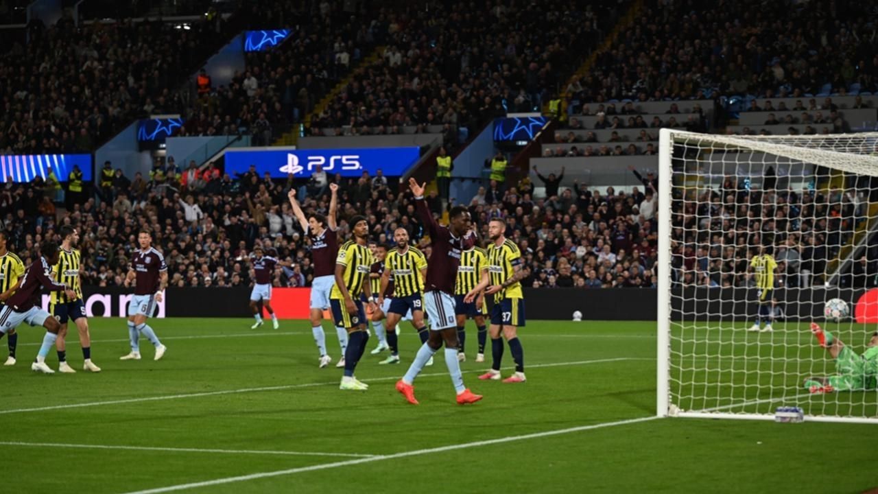 Fenerbahçe İngiltere'de dağıldı: Aston Villa'dan 6 gollü galibiyet