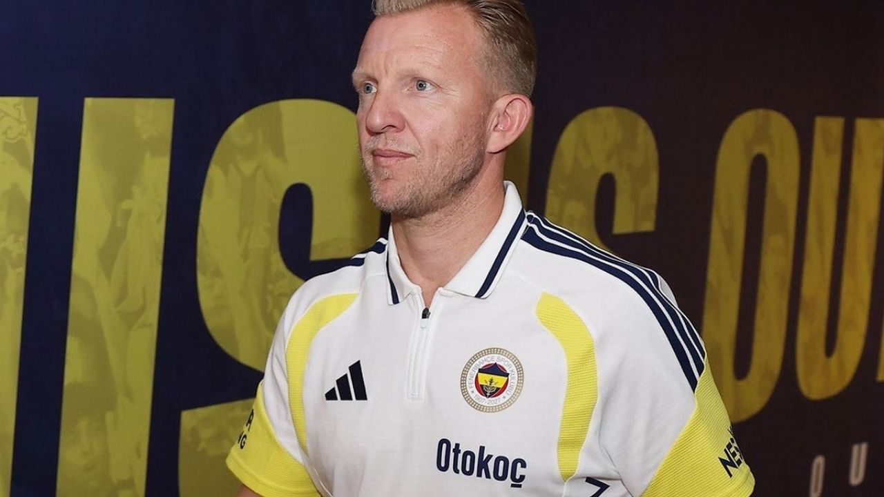 Fenerbahçe’de Dirk Kuyt Dönemi: Göztepe Maçında Takımın Başında