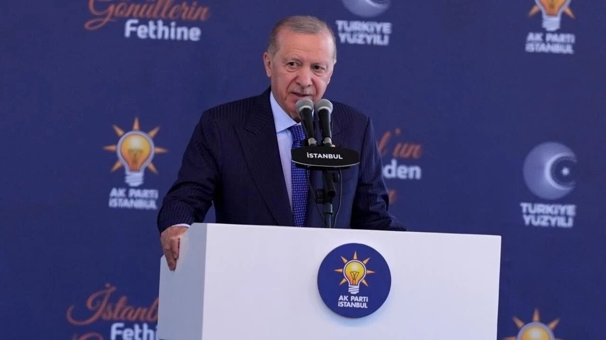 Erdoğan’dan İstanbul’un Fethinin 573. Yıl Dönümünde Anma Mesajı