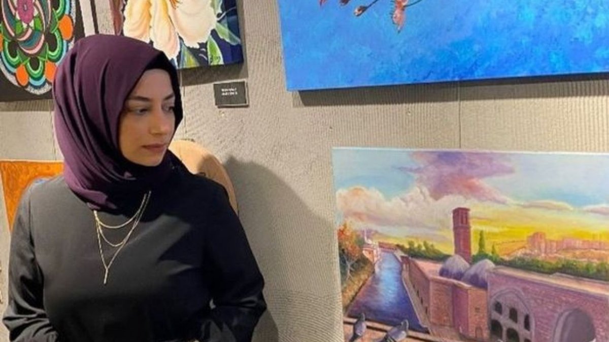 Resimle Hayata Tutunan Kadın Hastane Odasında Yeni Bir Doğum Yazdı
