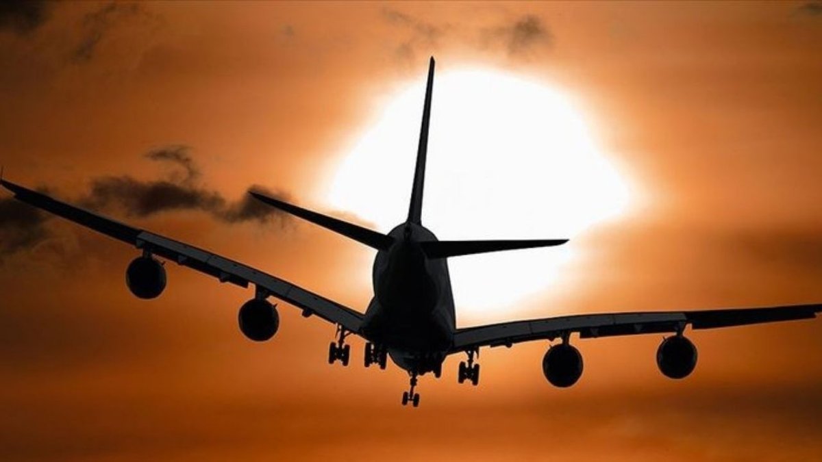 Jet Yakıtı Sorunu Havacılık Sektörünü Etkiliyor: Lufthansa 20 Bin Uçuşu İptal Etti