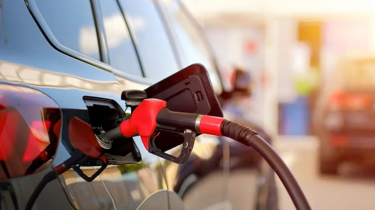 Benzin ve Motorine Yeni Zam Sinyali! Akaryakıt Fiyatları Yeniden Yükseliyor