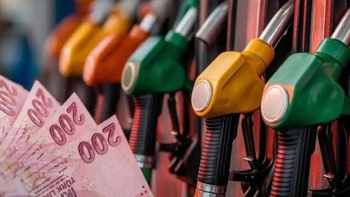 Benzin Fiyatlarına Yeni Zam Beklentisi: Litre Fiyatı 70 TL Sınırına Yaklaşıyor