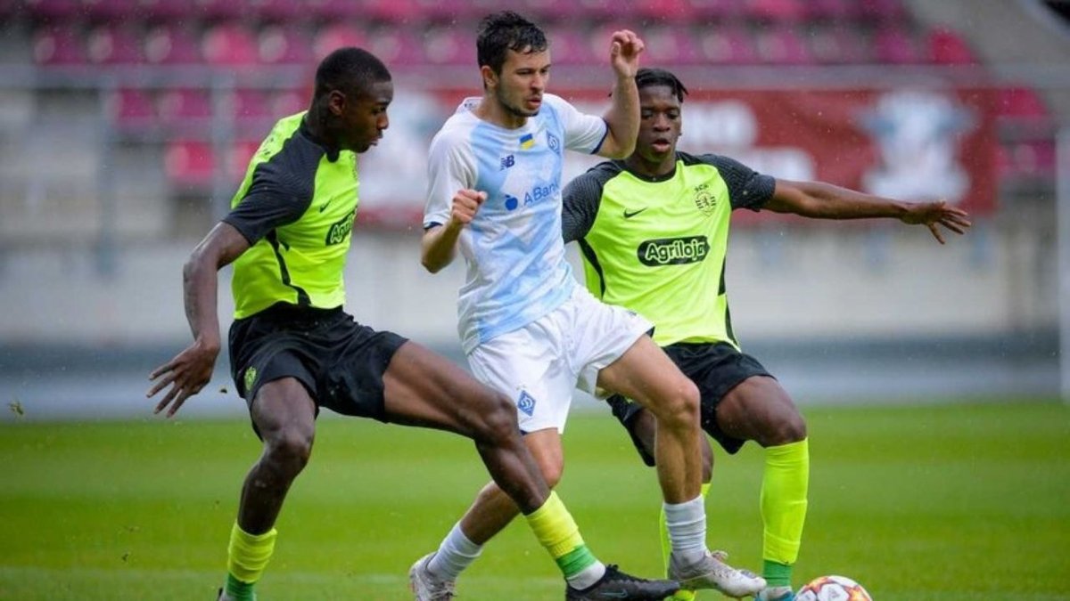 Trabzonspor, Zubkov sonrası sağ kanadı Ukraynalı Nazar Voloshyn ile güçlendirmeye hazırlanıyor