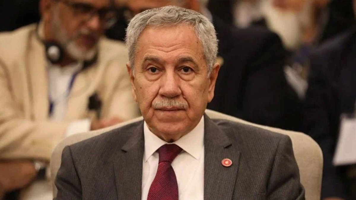Bülent Arınç’tan “Mutlak Butlan” Kararına Sert Eleştiri: “Demokrasinin Yolunu Keser”
